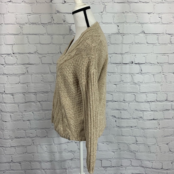 Woolrich Zip up Cardigan Sz medium - Picture 3 of 6